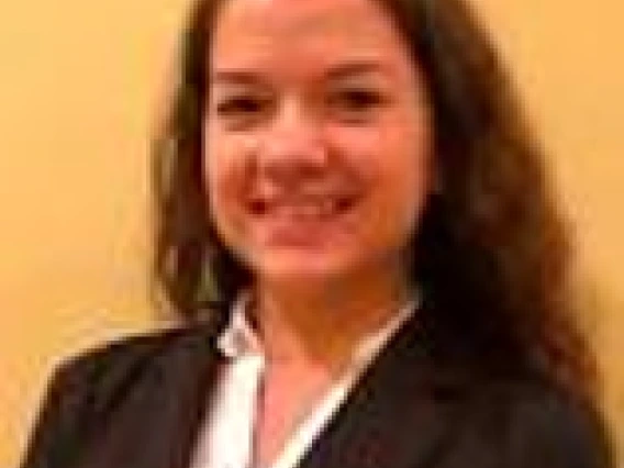 Headshot of student, Lauren Riede. 