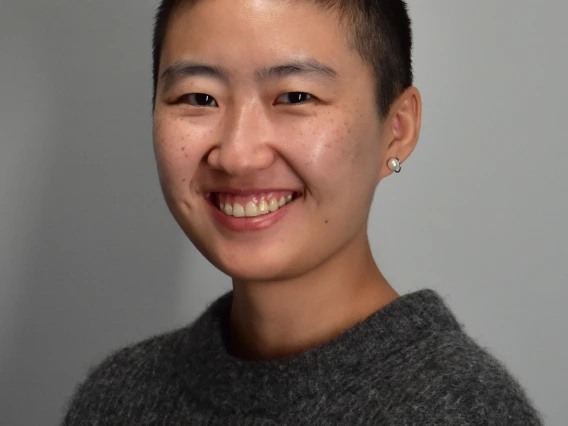 Headshot of student, Manlin Shao. 