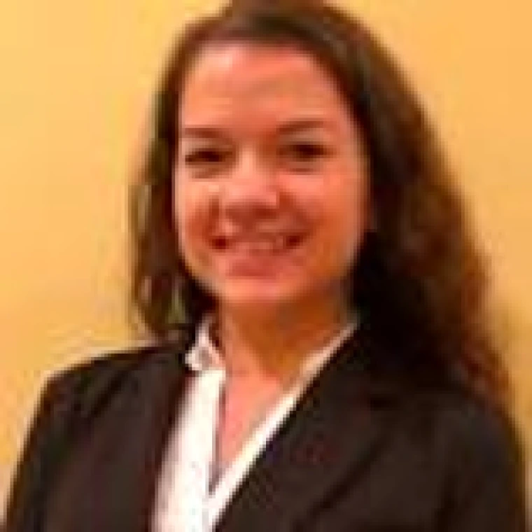 Headshot of student, Lauren Riede. 